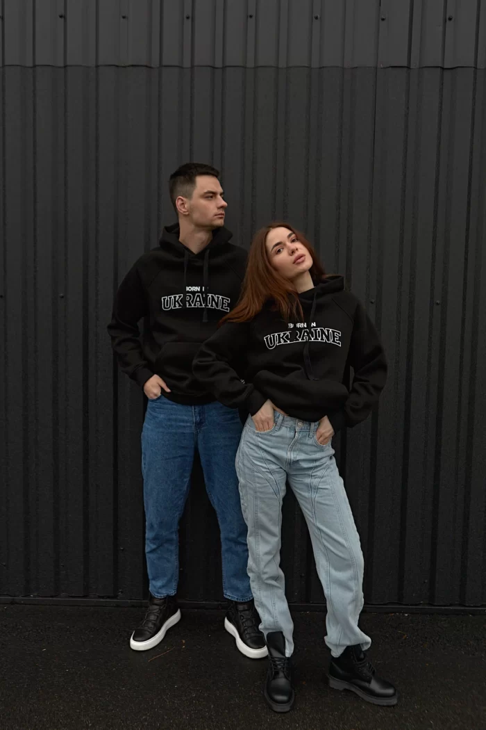 28.11 Худи Born in Ukraine Черный 19 Парні худі "BORN IN UKRAINE" чорні Фото - 10