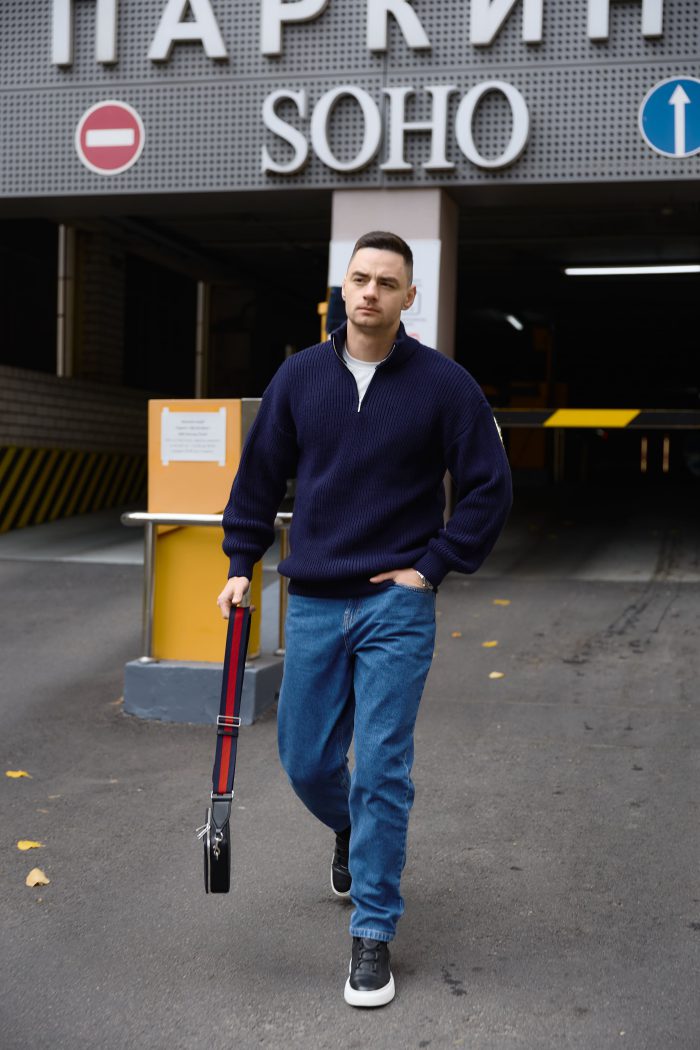 IMG_9372 Светр в’язаний чоловічий на блискавці темно-синій 2024 Фото - 2