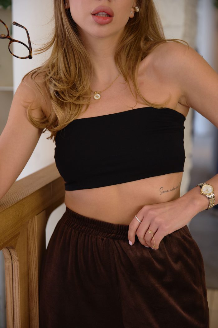 25.03 XSTORE-0042 Топ бандо чорний Фото - 4