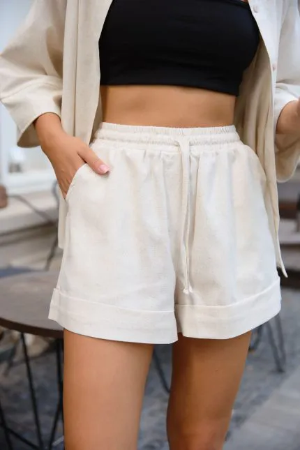 Шорти oversize з льону жіночі пісочні