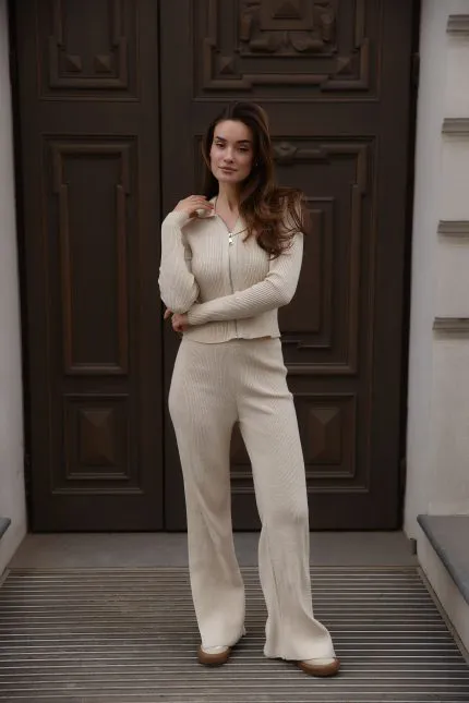Комплект в’язаний на блискавці зі штанами беж