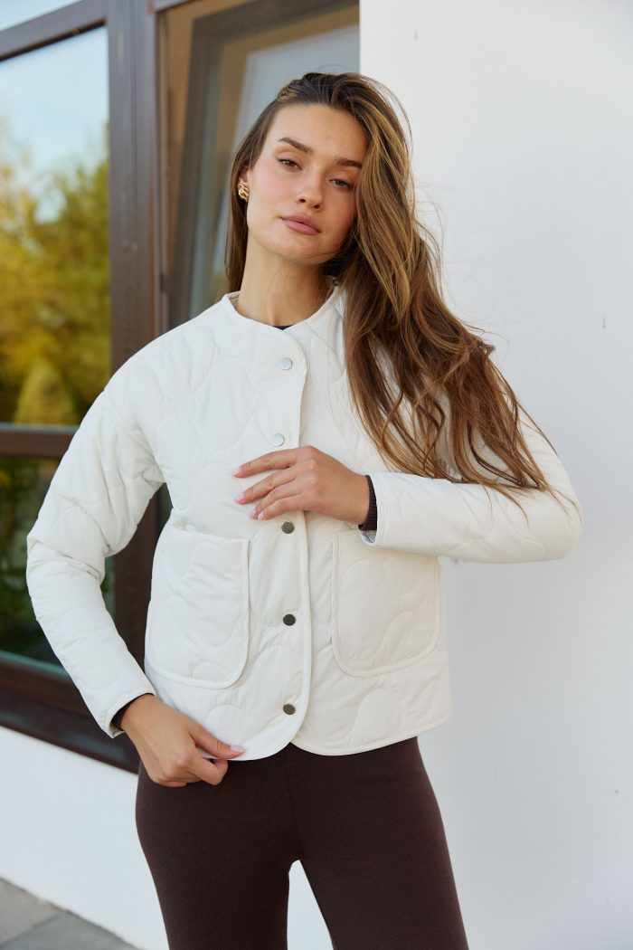 IMG_2546 (1) Куртка стьобана жіноча молочна Фото - 1