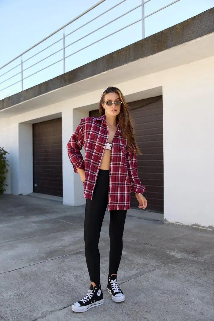 Картата сорочка в клітинку з відстібними рукавами бордо Фото - 4