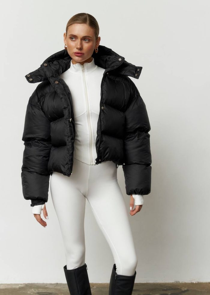Пуховик жіночий вкорочений чорний Фото - 1