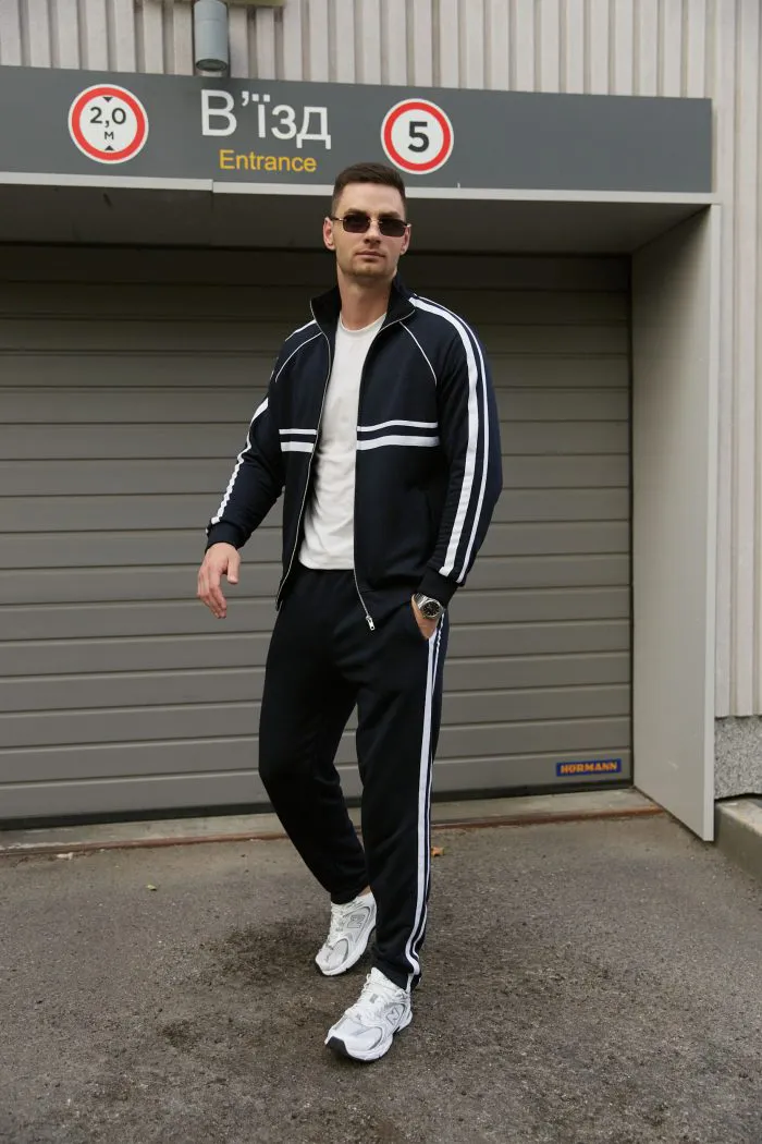 IMG_3914 (1) Костюм з кантом чоловічий темно-синій Фото - 1