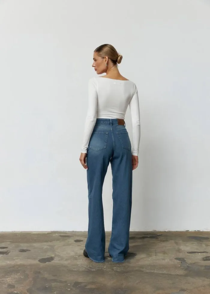 Боді з пірсингом молочний Фото - 3