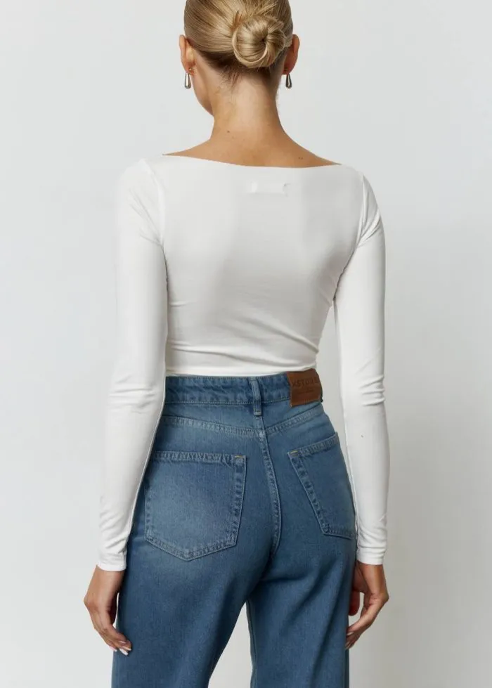 Боді з пірсингом молочний Фото - 5