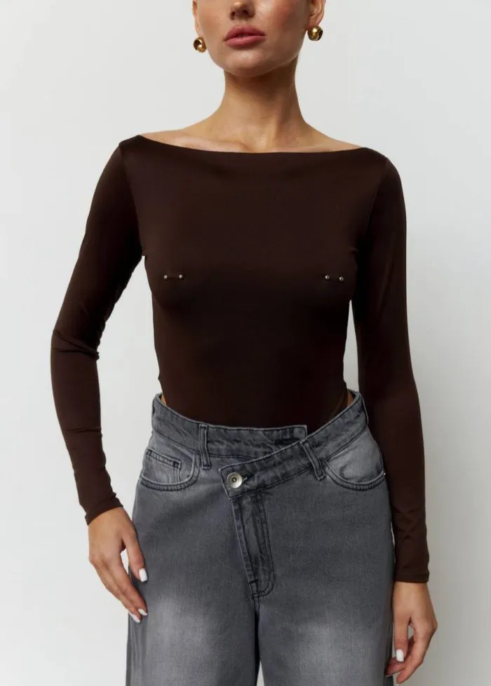 Боді з пірсингом шоколад Фото - 2