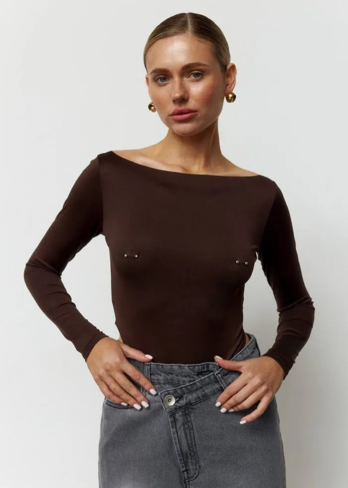 Боді з пірсингом шоколад Фото - 1