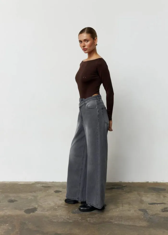 Боді з пірсингом шоколад Фото - 5