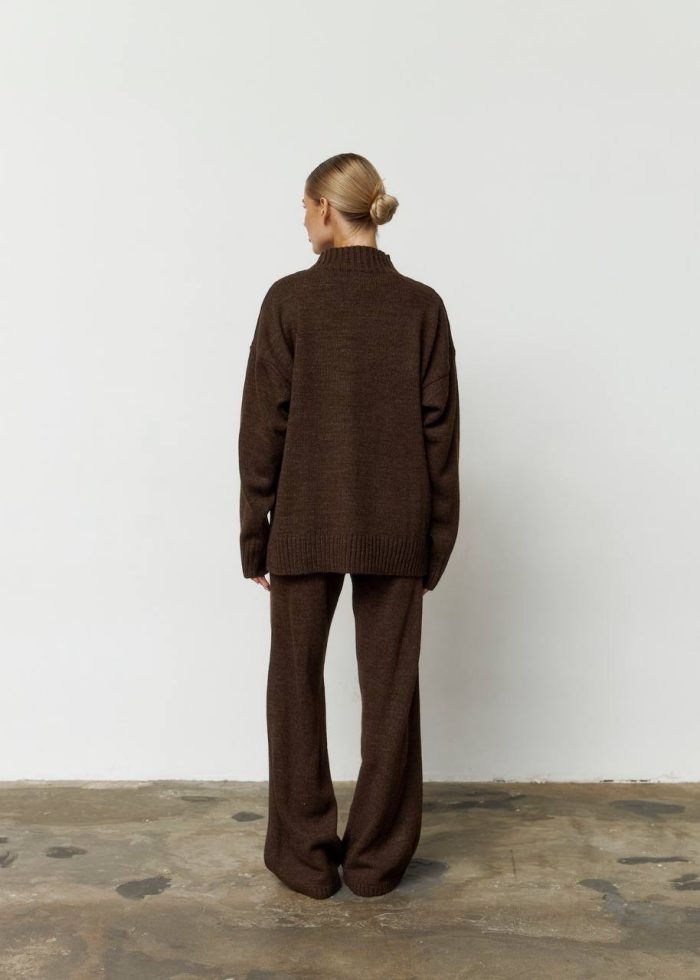 Костюм в’язаний зі штанами та кофтою під горло шоколад Фото - 3