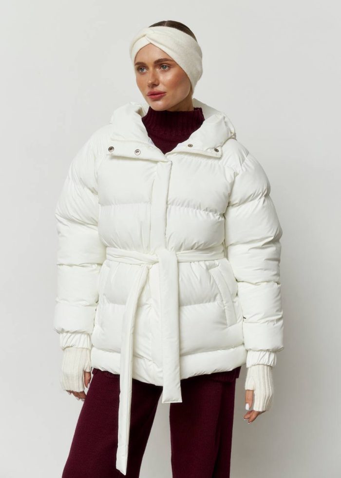 Пуховик з поясом жіночий молочний Фото - 1