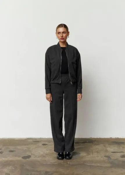 Костюм з кашеміру жіночий графіт