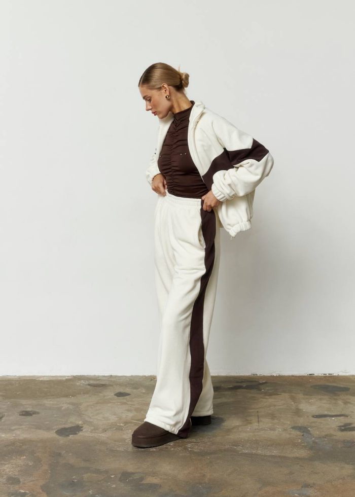 Костюм лампас з полар флісу жіночий молочний Фото - 3