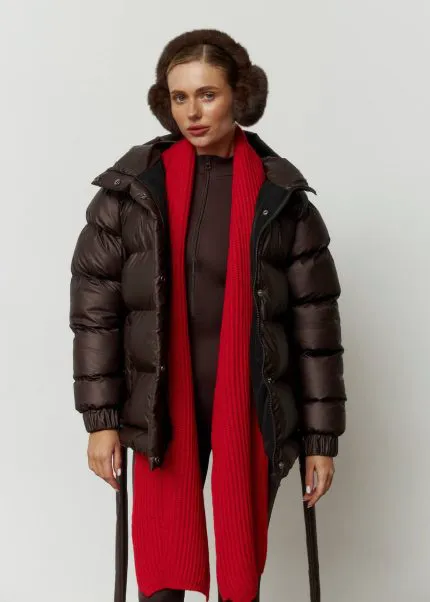 Пуховик з поясом жіночий шоколад