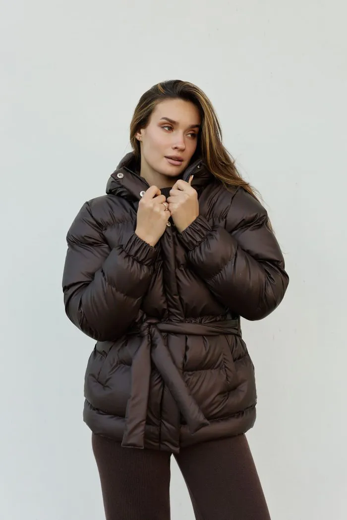 Пуховик з поясом жіночий шоколад Фото - 5