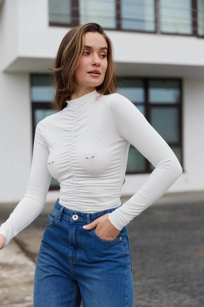 Лонгслів з пірсингом молочний Фото - 5