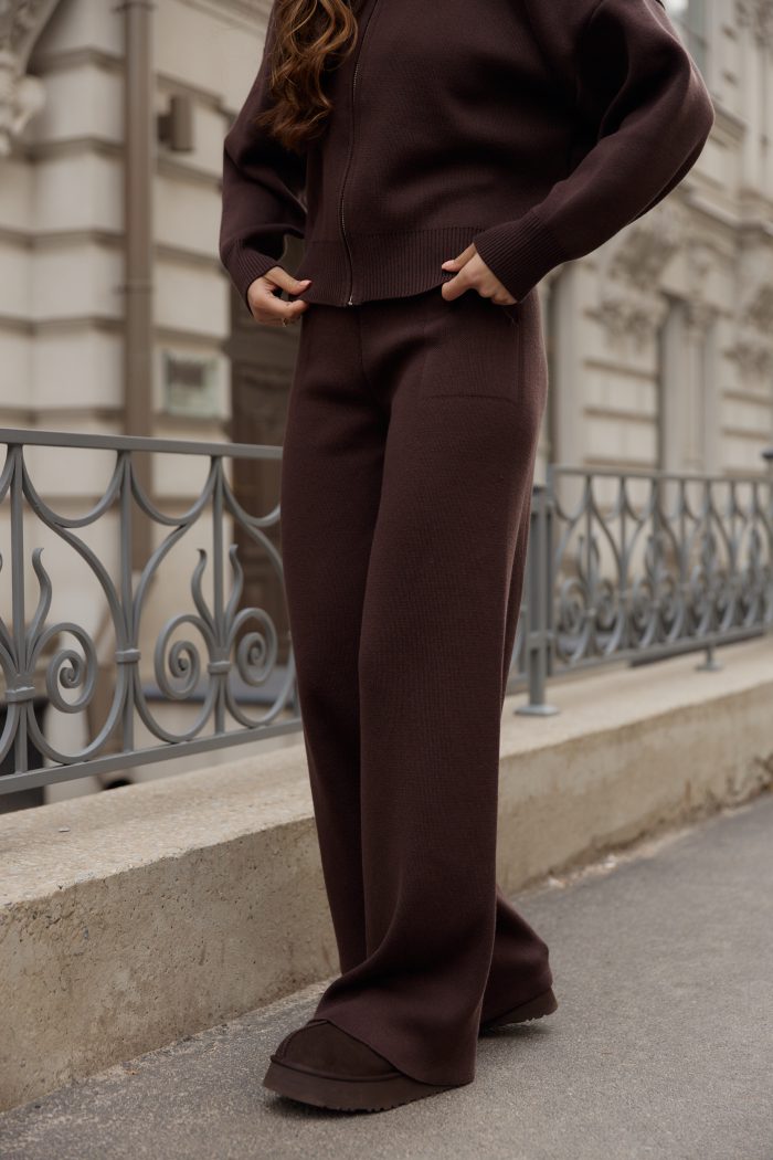 Костюм в’язаний з капюшоном жіночий шоколад Фото - 2