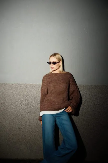 Вʼязаний светр oversize жіночий шоколад