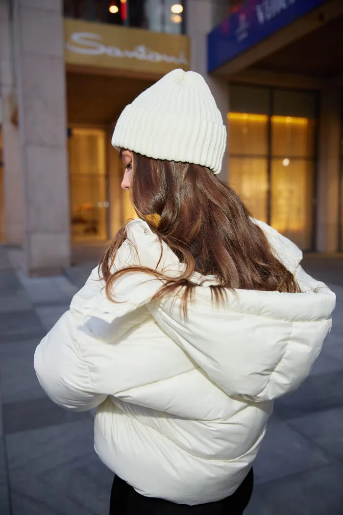 Шапка жіноча молочна Фото - 3