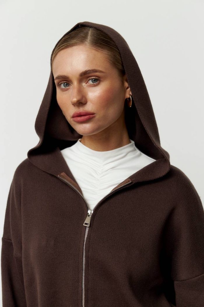 Костюм в’язаний з капюшоном жіночий шоколад Фото - 3