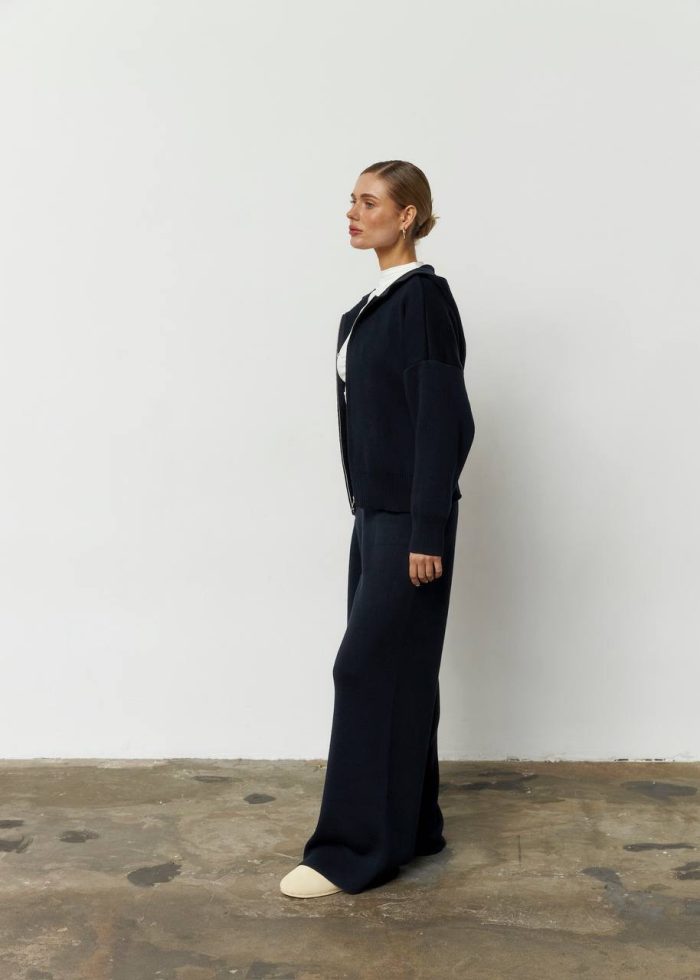 Костюм в’язаний з капюшоном жіночий синій Фото - 5