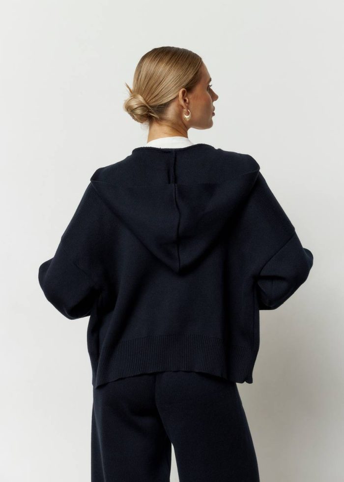 Костюм в’язаний з капюшоном жіночий синій Фото - 4