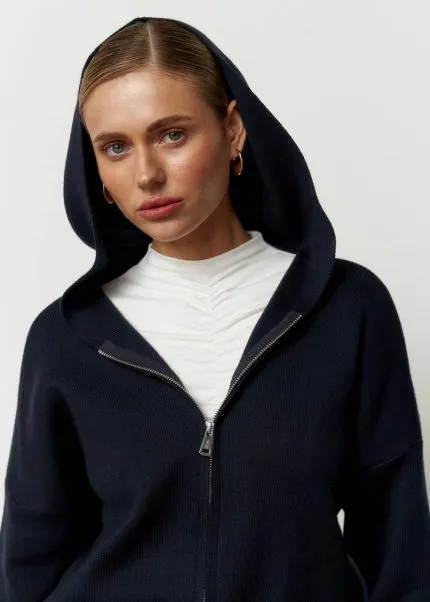 Костюм в’язаний з капюшоном жіночий синій