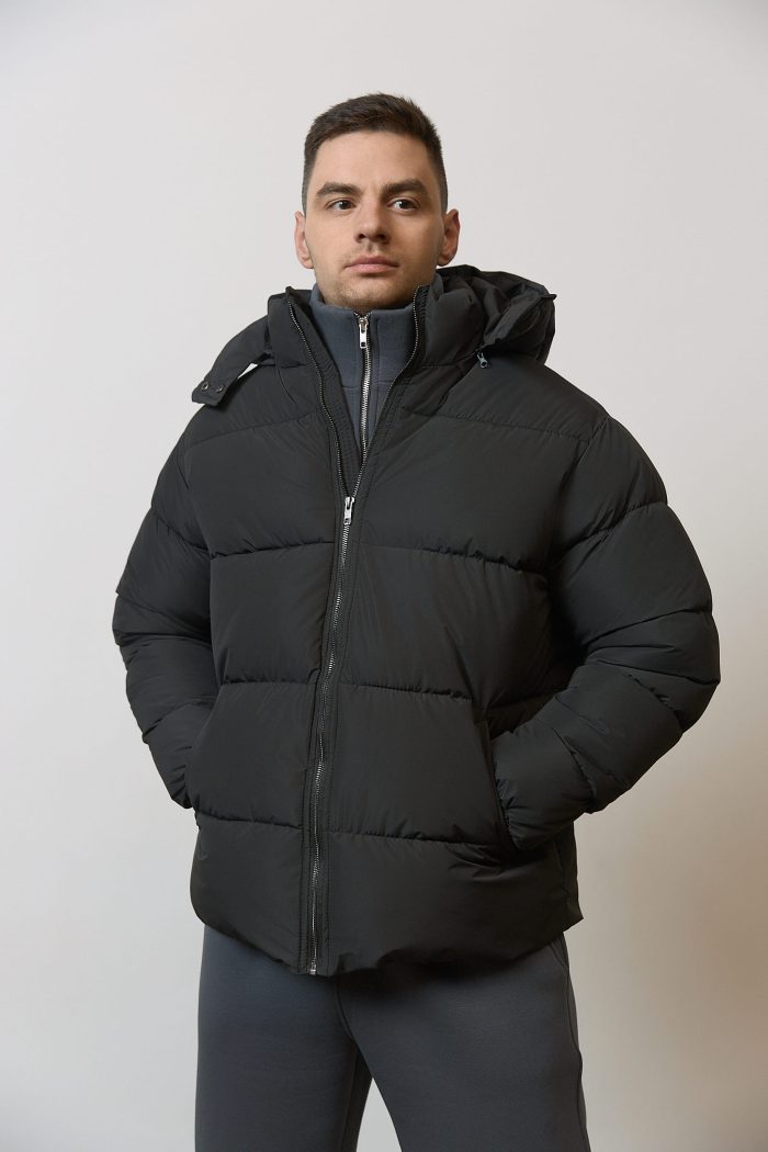Пуховик чоловічий з капюшоном чорний Фото - 1
