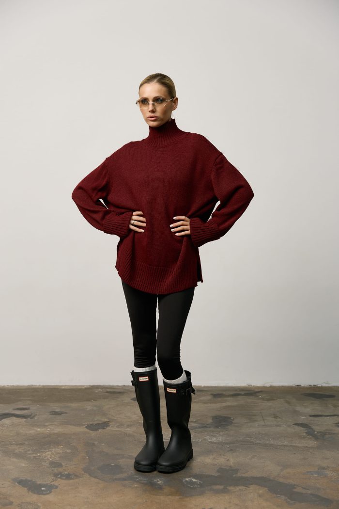 IMG_5818 (1) Вʼязаний светр oversize під горло жіночий бордо Фото - 2