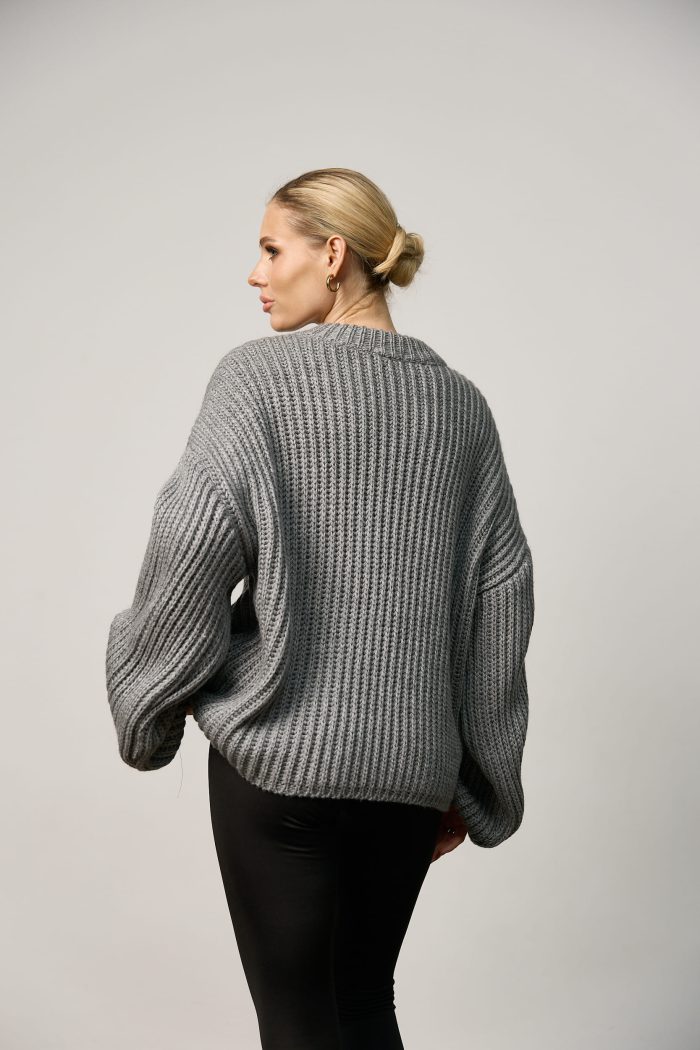 IMG_5862 Вʼязаний светр oversize на блискавці жіночий сірий Фото - 5