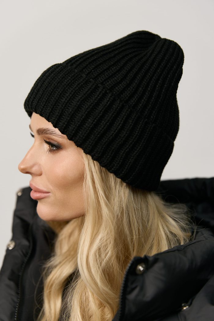 IMG_5863 Шапка жіноча чорна Фото - 3