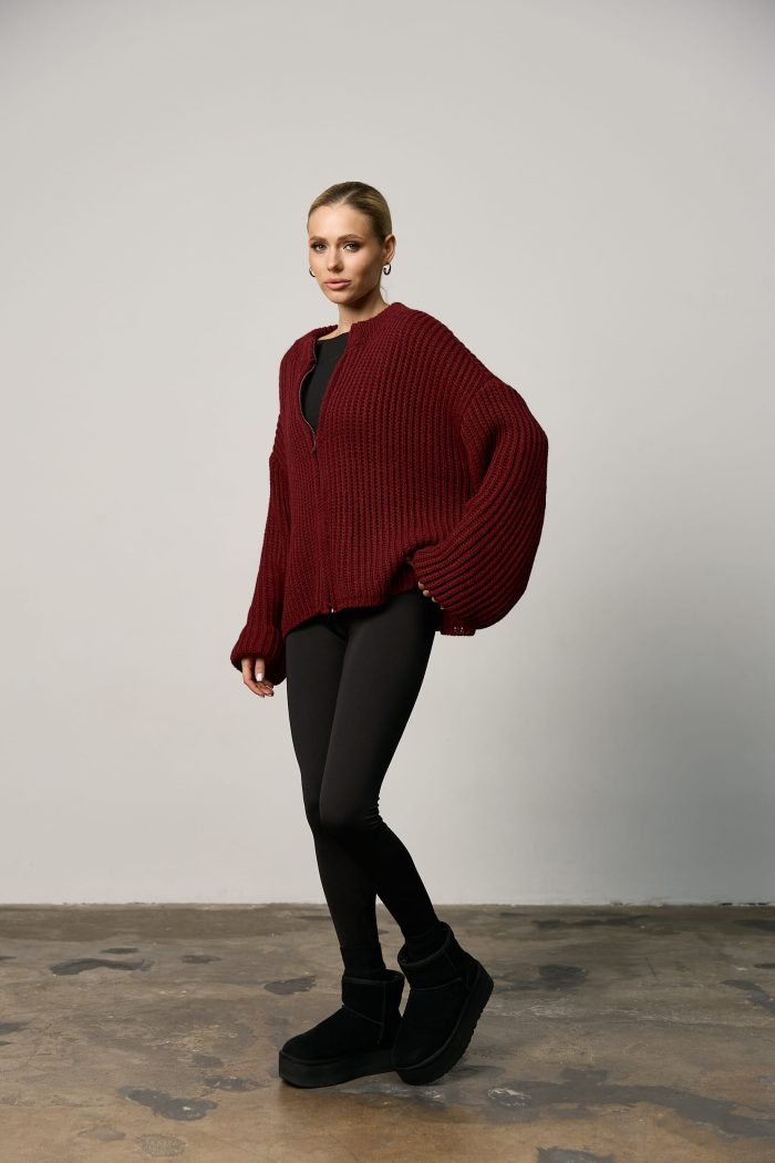 IMG_5872 Вʼязаний светр oversize на блискавці жіночий бордо Фото - 2