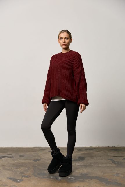 Вʼязаний светр oversize жіночий бордо