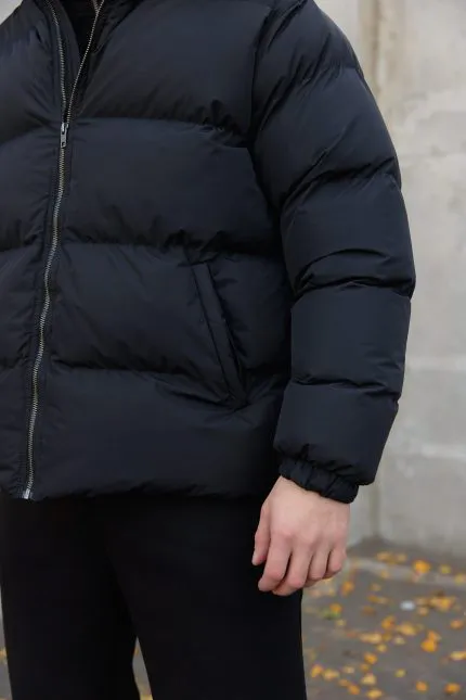 Пуховик чоловічий з капюшоном чорний