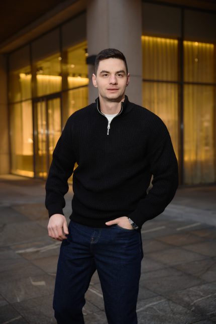 Светр чоловічий на блискавці чорний