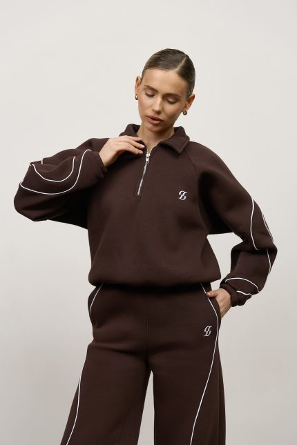 Костюм жіночий з хвилястим лампасом шоколад