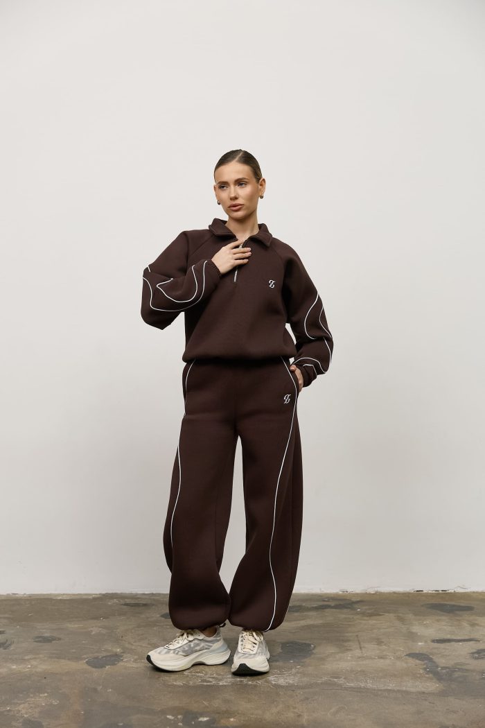 Костюм жіночий з хвилястим лампасом шоколад Фото - 1