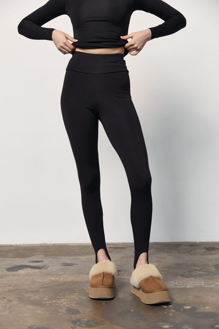 IMG_6836 Лосини утеплені зі штрипками чорні Фото - 1