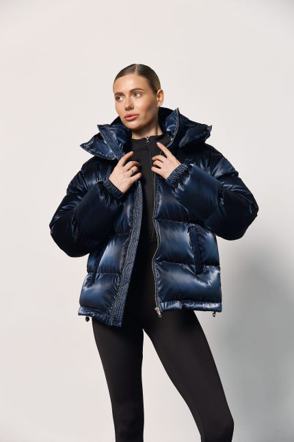 Пуховик жіночий оксамитовий темно-синій