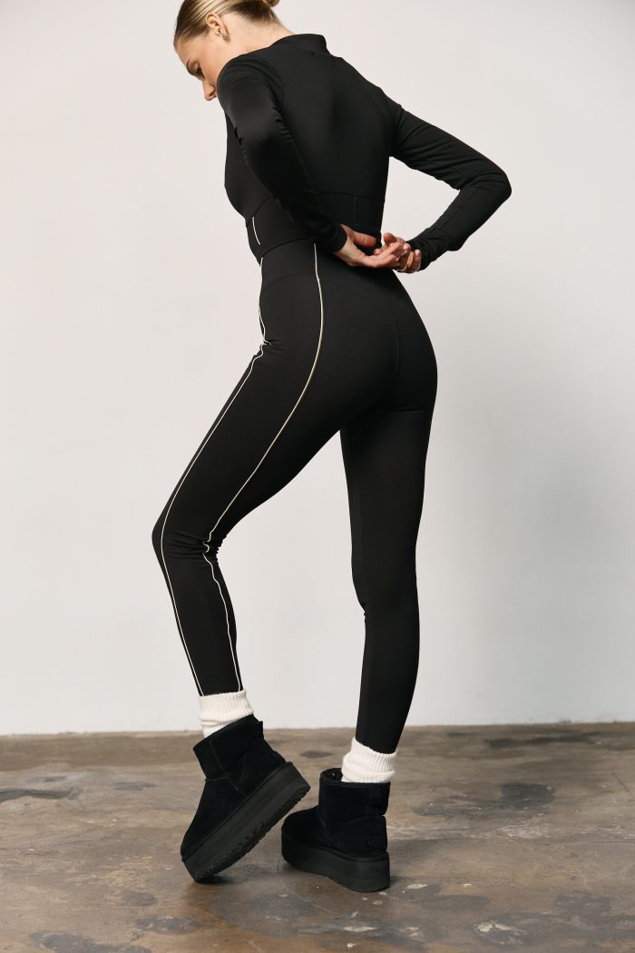 IMG_8447 Комбінезон з поясом жіночий чорний Фото - 4