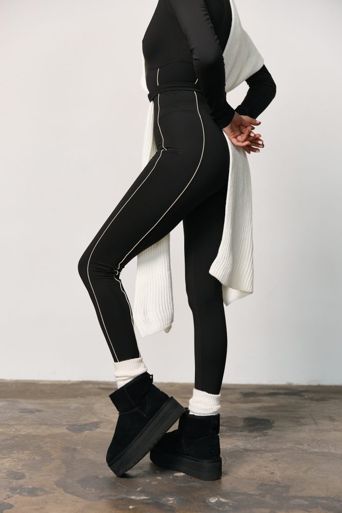 IMG_8460 Комбінезон з поясом жіночий чорний Фото - 2