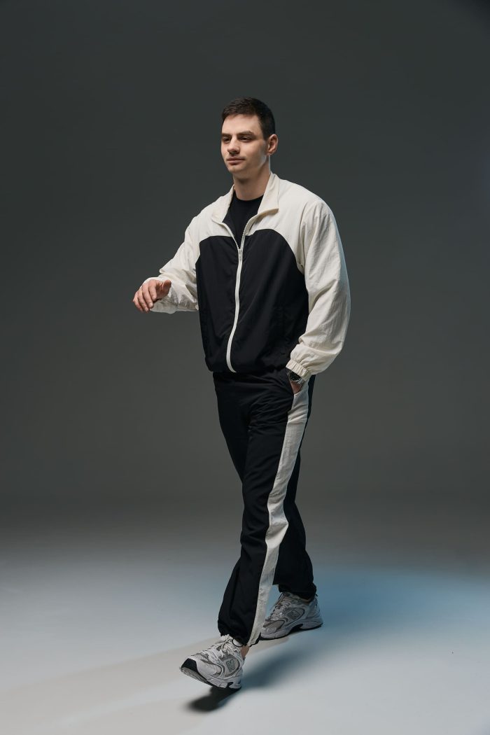 Костюм з плащівки чоловічий чорний Фото - 4