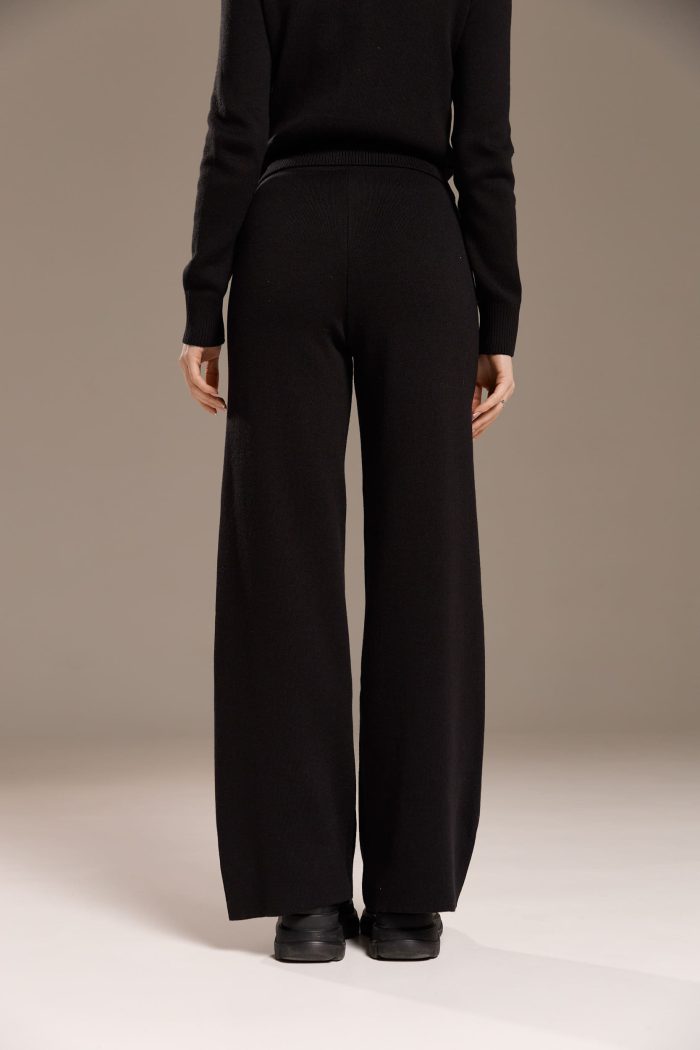 IMG_0516 Костюм вʼязаний зі штанами чорний Фото - 5