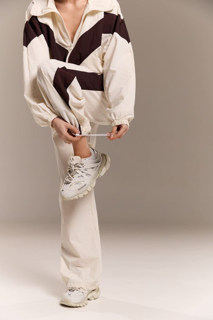 IMG_0650 Костюм з плащівки жіночий молочний Фото - 2