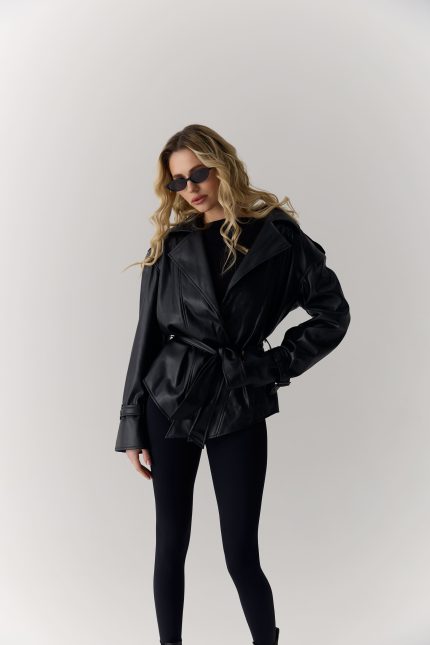 Куртка з еко-шкіри жіноча чорна