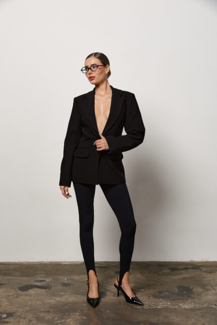 Жакет приталений жіночий чорний