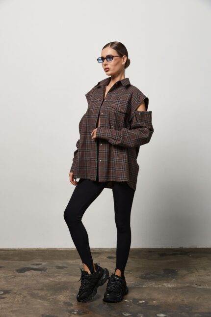 Сорочка зі знімними рукавами шоколад