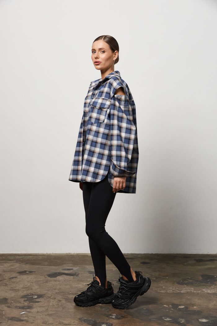 IMG_1541 Сорочка зі знімними рукавами блакитна Фото - 4