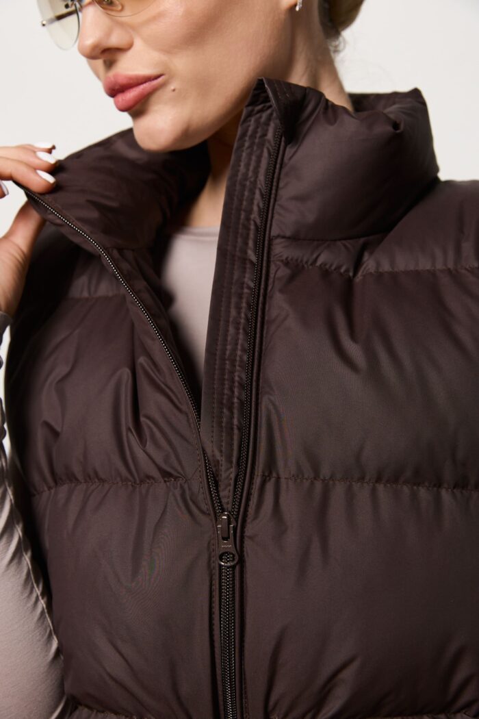 Жилет жіночий вкорочений шоколад Фото - 2